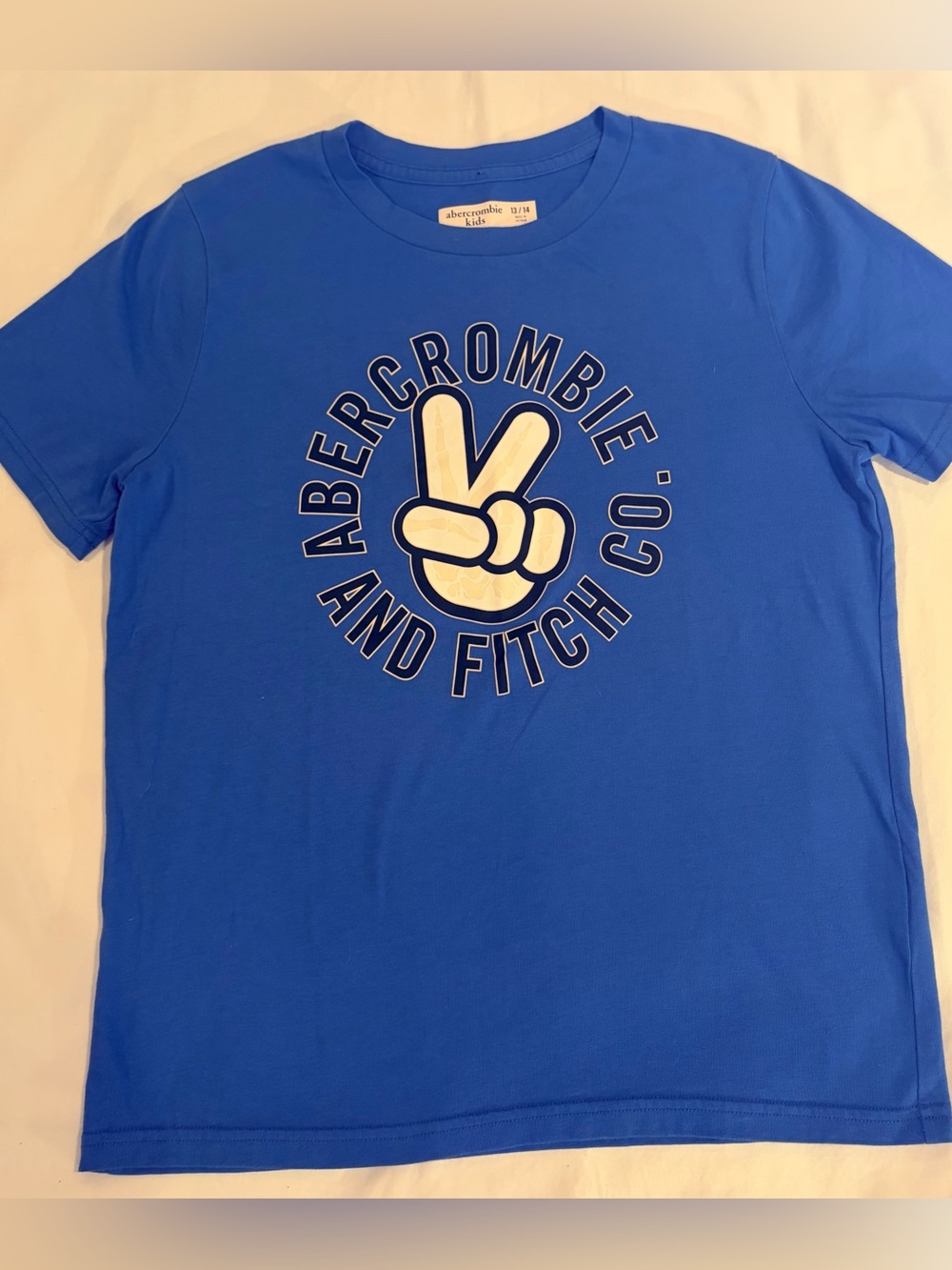 Abercrombie Kids blue short sleeve peace sign tee sz 13/14 EUC